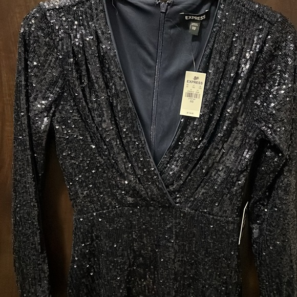 Express navy blue sequins dresses - Picture 2 of 4